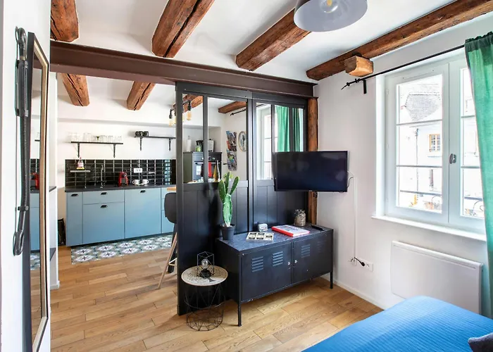 Hyper Centre The Factory